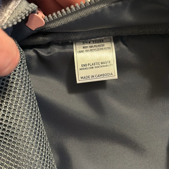 Adidas three stripe life backpack grey with pink trim EUC like new adjustable - Picture 6 of 9